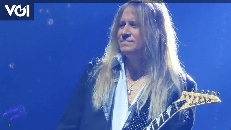 Chris Caffery Likes Halley’s Comet Savatage, Seen from Earth 75-76 Years