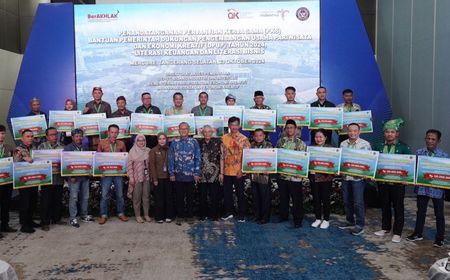 Serahkan Bantuan, 12 Desa Wisata di 12 Provinsi Rata-rata Dapat Rp120 juta dari Kemenparekraf