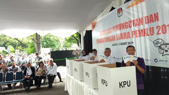 Pilkada 2020 yang Tak Bisa Ditunda Meski Ada COVID-19