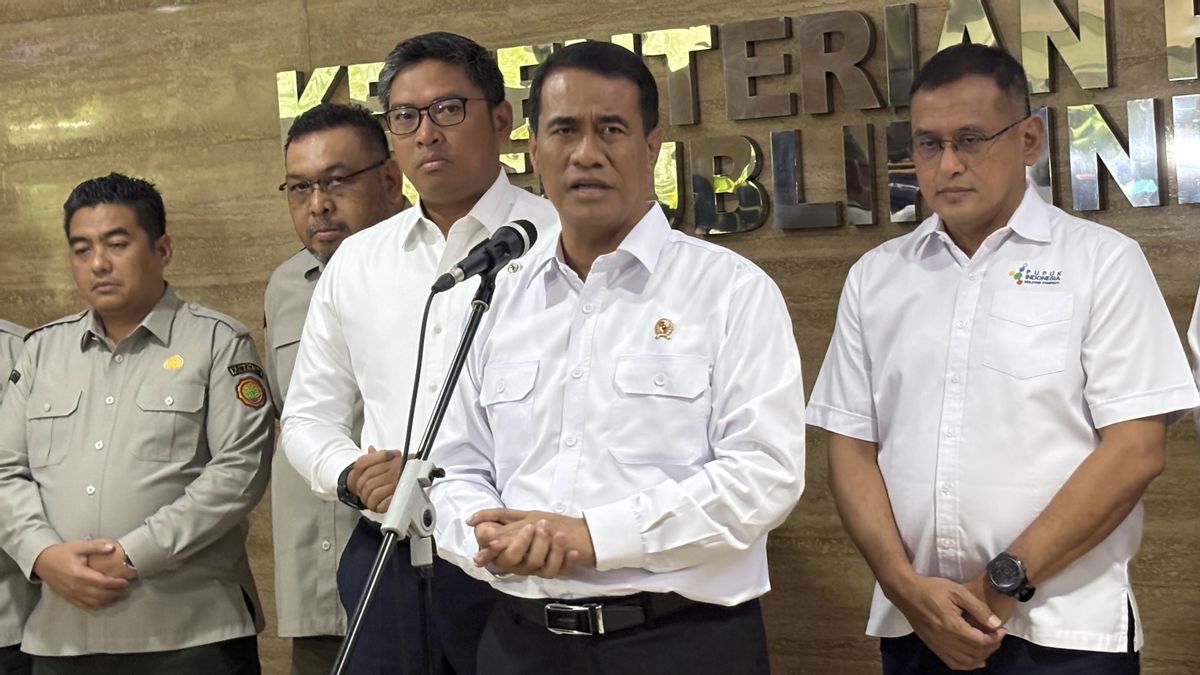 Mainkan Harga, Mentan Cabut Izin 2.039 Unit Kios Distributor Pupuk