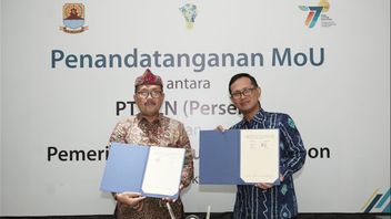 PLN And Cirebon Regency Government For Electricity Cooperation Technology To Internet Services