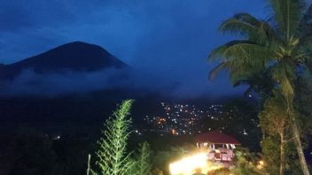 PVMBG Urges Residents To Obey Recommendations After Mount Lokon Earthquake Rises