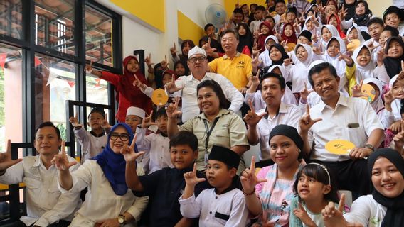 Dukung Pengembangan Pendidikan, KB Bank Donasikan Buku dan Fasilitas Edukatif untuk Perpustakaan Multikultural Muktiwari