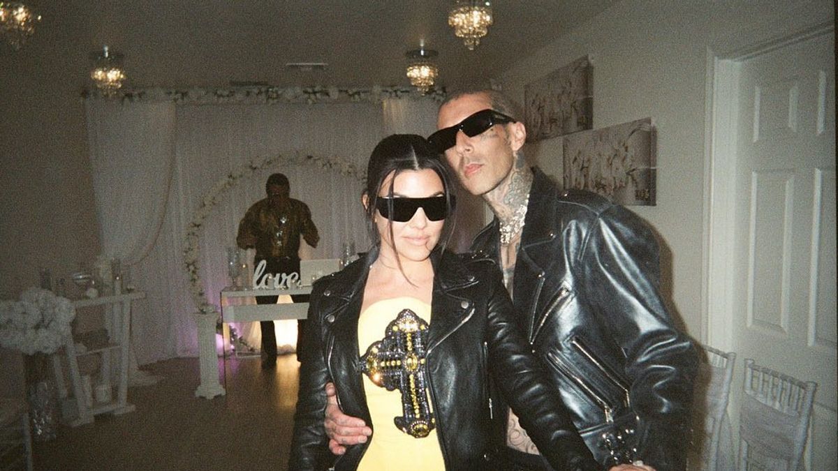 Selamat, Kourtney Kardashian dan Travis Barker Nikah Dadakan di Las Vegas