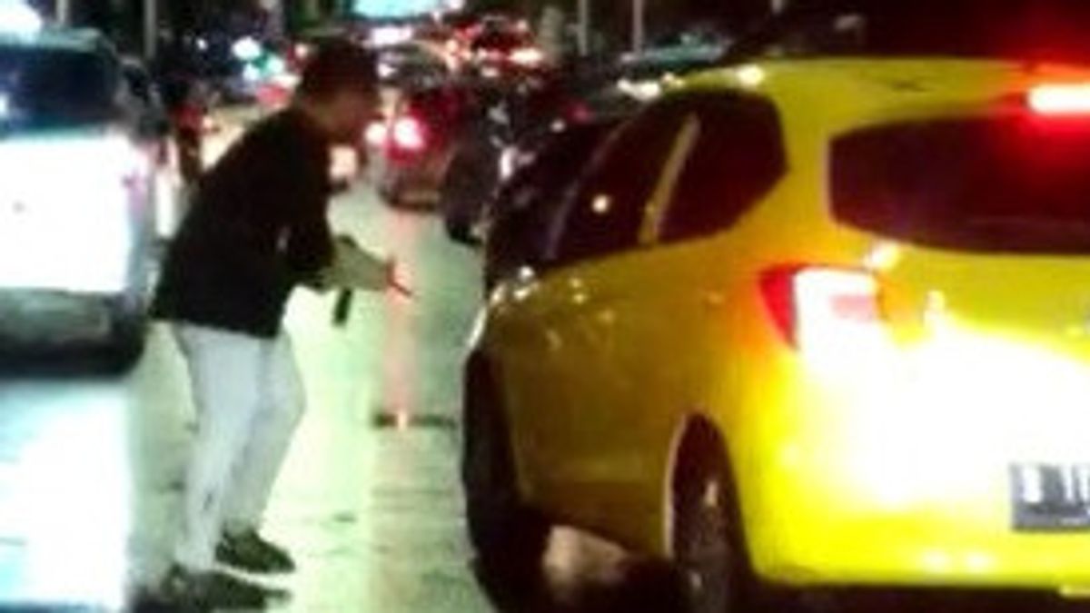 سائق بريو الأصفر ضحية غطرسة بلاك فورتشنر في سينوباتي ، يطلب استمرار العملية القانونية