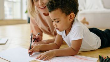 The Benefits Of Learning Coloring For Your Little One's Growth