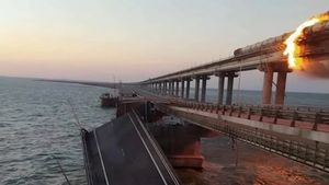 Rusia Tuding Intelijen Ukraina di Balik Ledakan Jembatan Krimea: Peledak Dibawa dari Odessa, Disamarkan Dalam Gulungan Polietilen