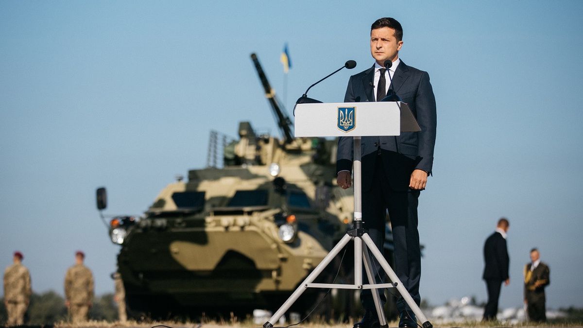Presiden Zelenskiy Tinjau Latihan Militer, Wakil Menteri Pertahanan Ukraina: Kami Siap Membela Negara