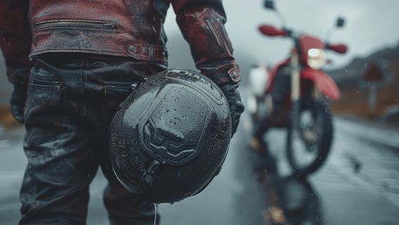 How To Take Care Of Helmet Properly: Don't Ignore These Important Steps!