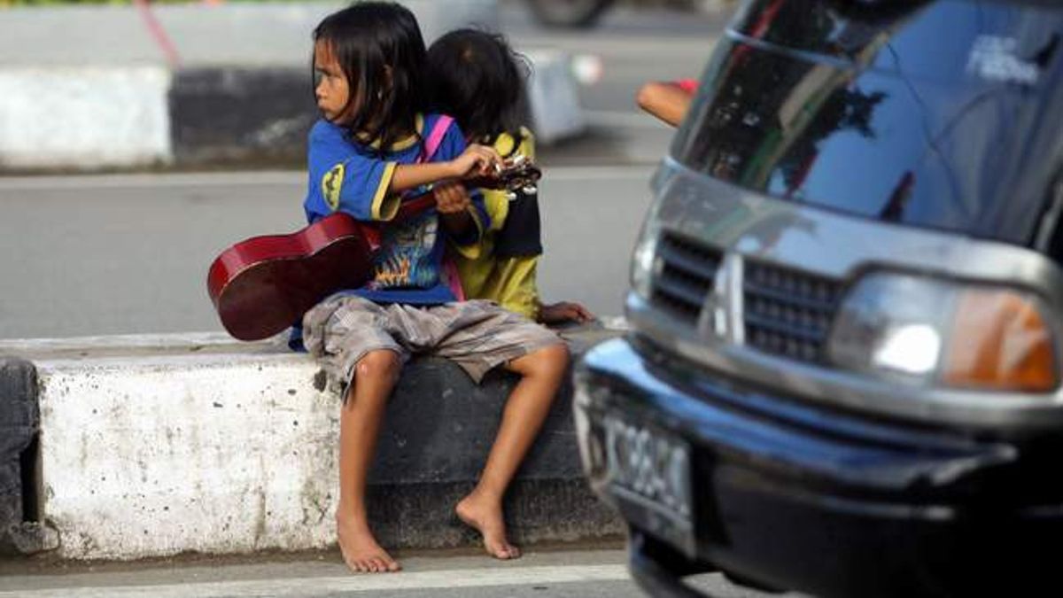 Mensos Khofifah Indar Parawansa Optimis Indonesia Bebas Anak Jalanan Tercapai dalam Memori Hari Ini, 20 November 2017