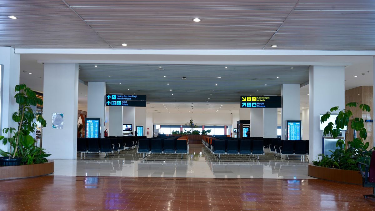 Ahead of the 2026 Hajj Departure, the Minister of Transportation Ensures that Terminal 2F Soetta Airport is Ready to Serve Pilgrims