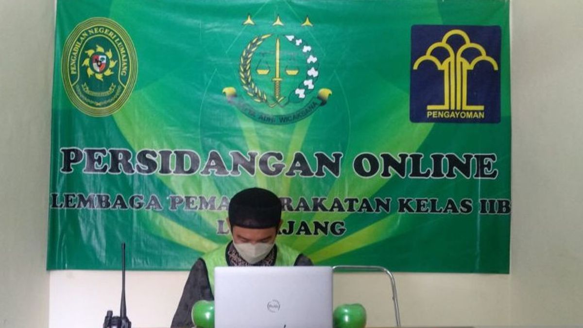 Penendang Sesajen di Semeru: Ditutntut Penjara 7 Bulan dan Ajukan Keringanan