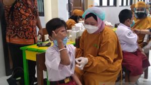 Gibran Kebut Vaksin COVID untuk Anak, Siapkan Mekanisme Belajar Tatap Muka Penuh