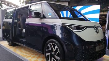 Volkswagen Indonesia Holds The Buzz Point, Roadshow ID. Buzz LWB Around Jakarta