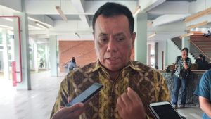 Absen Saat Tiga Menteri Jokowi Datang, Sikap Rektor UI Ari Kuncoro jadi Sorotan