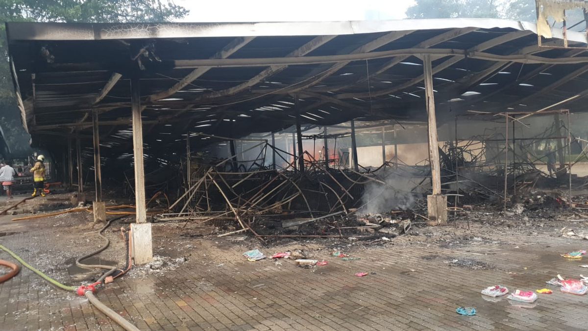 172 Kiosks In Lenggang Jakarta Ring 1 Monas Smashed By Fire