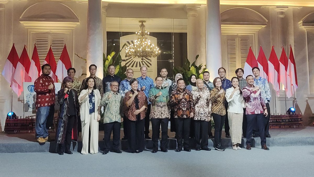 Melihat Langsung Lukisan Raden Saleh di Pameran NYALA, Menbud: Kesempatan Langka dan Jarang bagi Generasi Muda