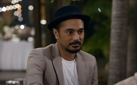 Review Film Glenn Fredly The Movie: Kisah Lain dari Sang Legenda