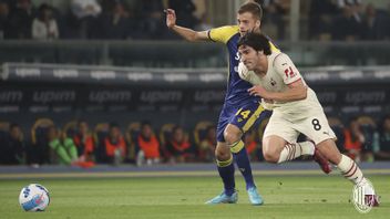 AC Milan Empat Poin Menuju <i>Scudetto</i> usai Hajar Hellas Verona, Sandro Tonali Dipuji Stefano Pioli