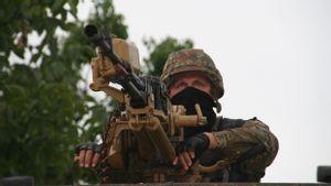جاكرتا (رويترز) - لم يعثر تحقيق أمريكي على أي دليل على انتهاكات حقوق الإنسان بأن لواء آزوف الأوكراني قد يستخدم أسلحة أمريكية.