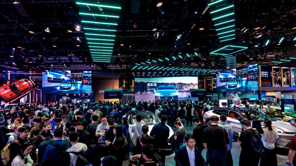 مثل الأرض والسماء ، يمكن شراء 5 سيارات كهربائية جديدة في الصين بسعر سيارة واحدة في الولايات المتحدة