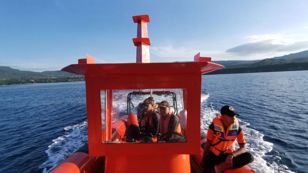 SAR Searches For 56 Years Of Fishermen Fishing Alone Lost After Accident In South Buton Waters