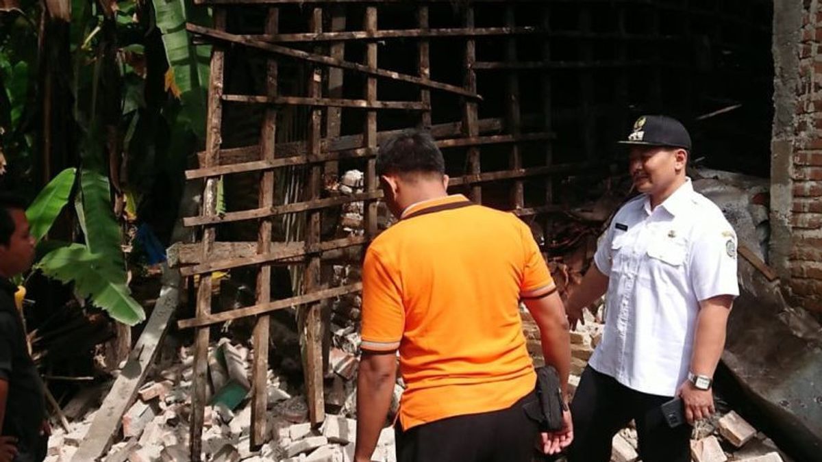 7 Rumah di Tulungagung Selatan Retak Akibat Tanah Bergerak