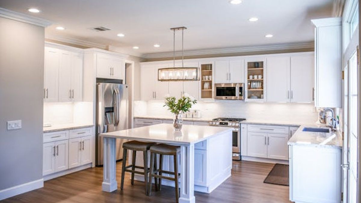Cooking In A Relieved Room: The Art Of Combining A Minimalist-style Kitchen