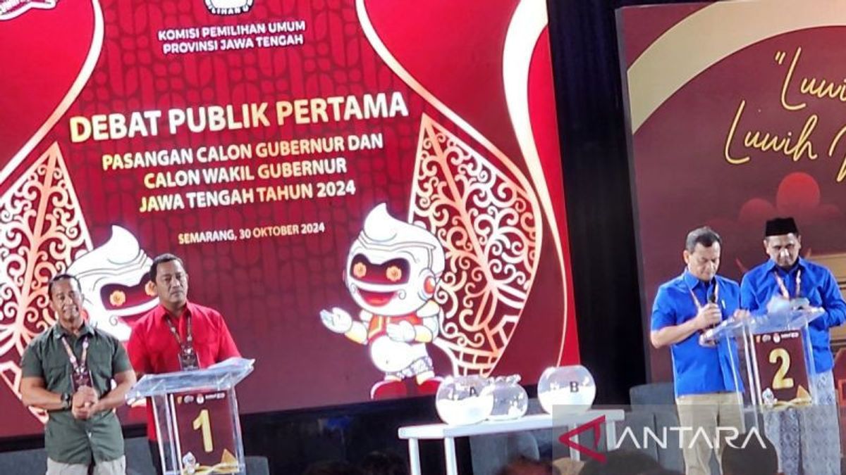 Andika-Hendi And Ahmad Luthfi-Taj Yasin Undergo The First Debate Of The Central Java Gubernatorial Election