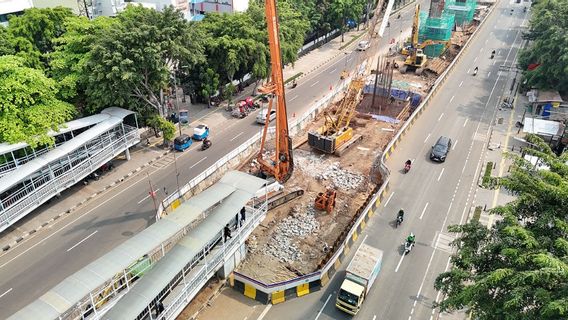 Rel Layang LRT Jakarta Stasiun Velodrome ke Rawamangun Mulai Tersambung