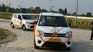 Toyota dan Suzuki Bermitra Bangun Mobil Hybrid untuk Pasar India