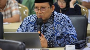 伊斯兰寄宿学校总局成立话语,格斯·希尔米:国家不能再将伊斯兰寄宿学校视为患者补充