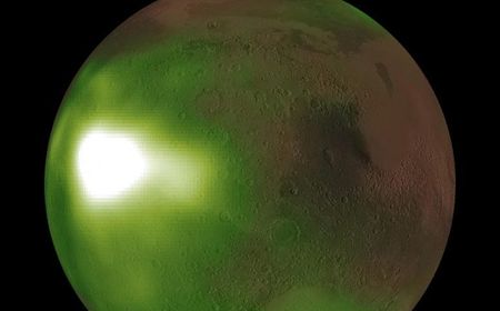 Penampakan Planet Mars yang Berwarna Kehijauan