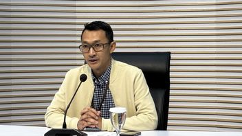 2 イダ・ファウジヤ・スタッフ メナケルの在任中は、TKA恐喝資金の流れを知っていると疑われている