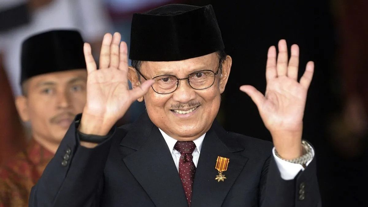Kata Kata BJ Habibie tentang Kesuksesan dan Maknanya yang Menginspirasi 