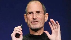 Steve Jobs Mendapat Anugerahi Penghargaan Anumerta Oleh Joe Biden