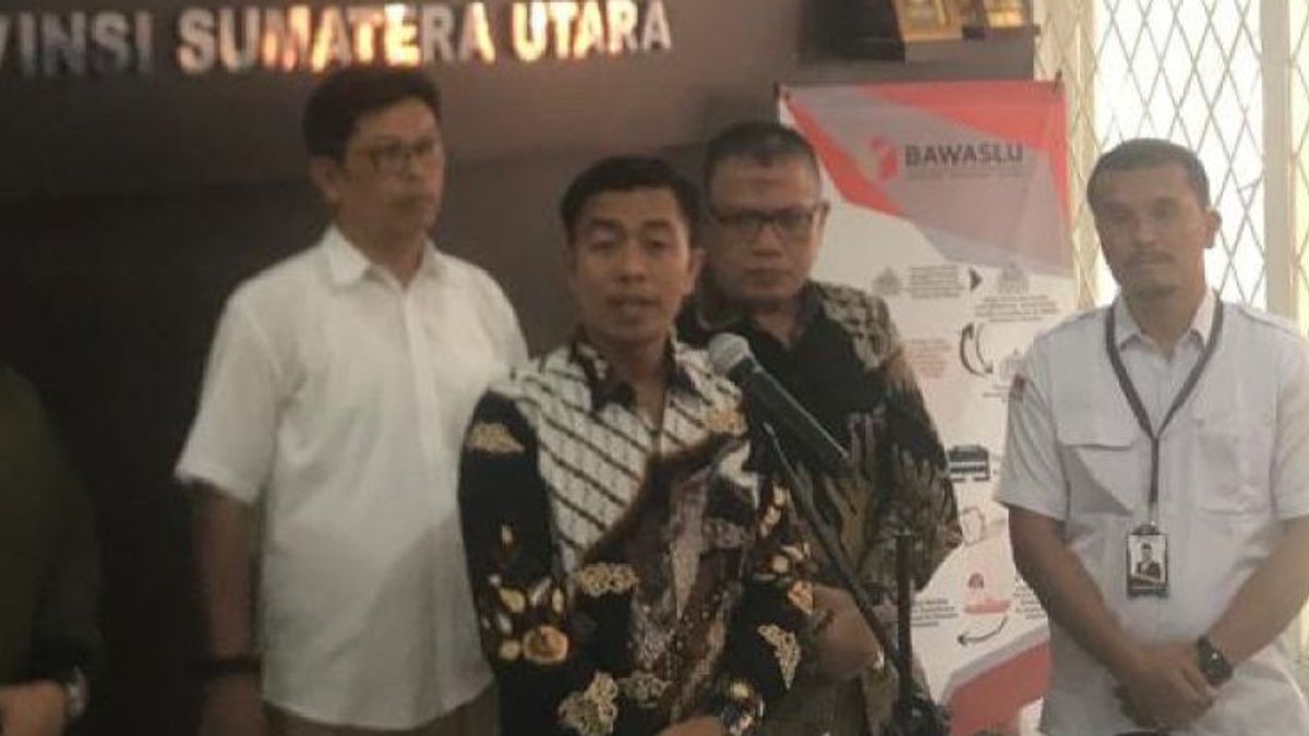 Bawaslu Coal Coal Sumatra du Nord fait toujours la recherche d’enregistrements de voix Ajak Soutenant un des candidats, un échantillon de voix dikroscek