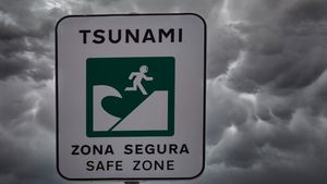 智利在7.4级地震后解除海啸警告