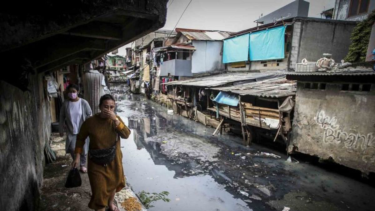 ジャカルタの極度の貧困層9万5千人、DPRDは社会扶助の提供を解決策ではないと考えています