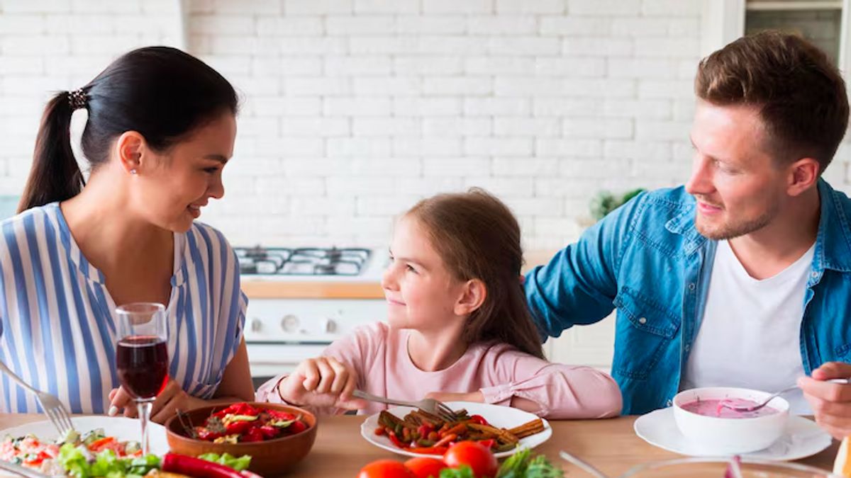 Libur Panjang Tetap Sehat, Ini Tips Gizi Seimbang ala Pakar IPB