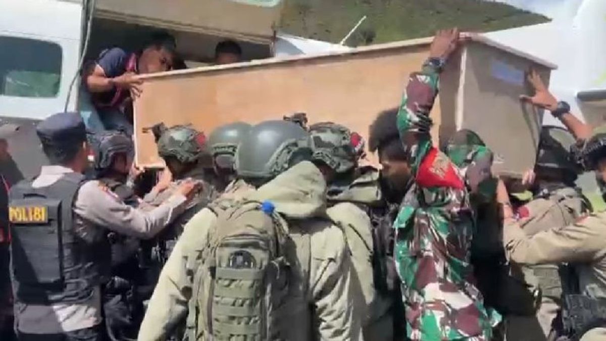 : les corps de 2 policiers tués par balle au volcan Mako Brimob Timika