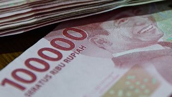 On Friday, Rupiah Was Opened To Slightly Weaken 5 Points To Rp14,400 Per US Dollar
