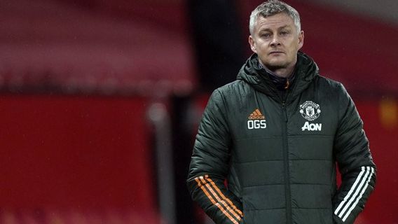 10 Points Behind City, Solskjaer Insists United Have Not Given Up