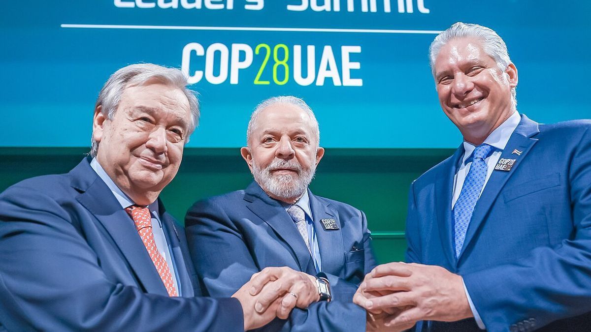 Presiden Kuba Tak akan Mundur di tengah Tekanan AS