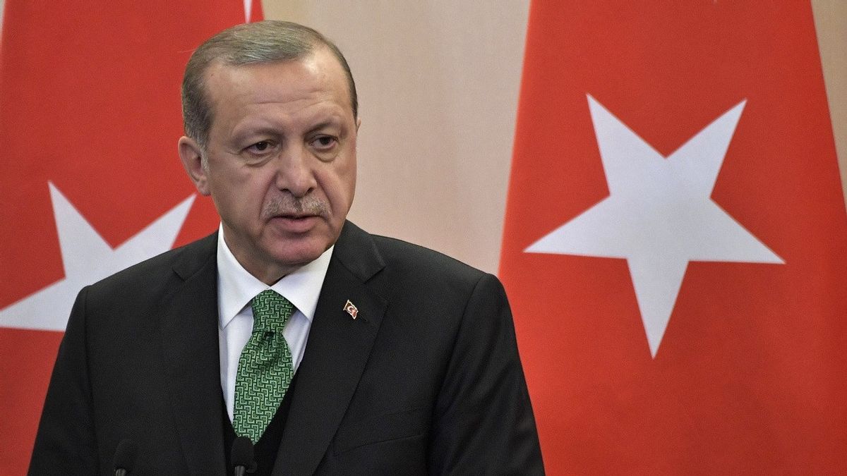 Presiden Erdogan Isyaratkan Operasi Darat Melawan Teroris di Suriah dan Irak