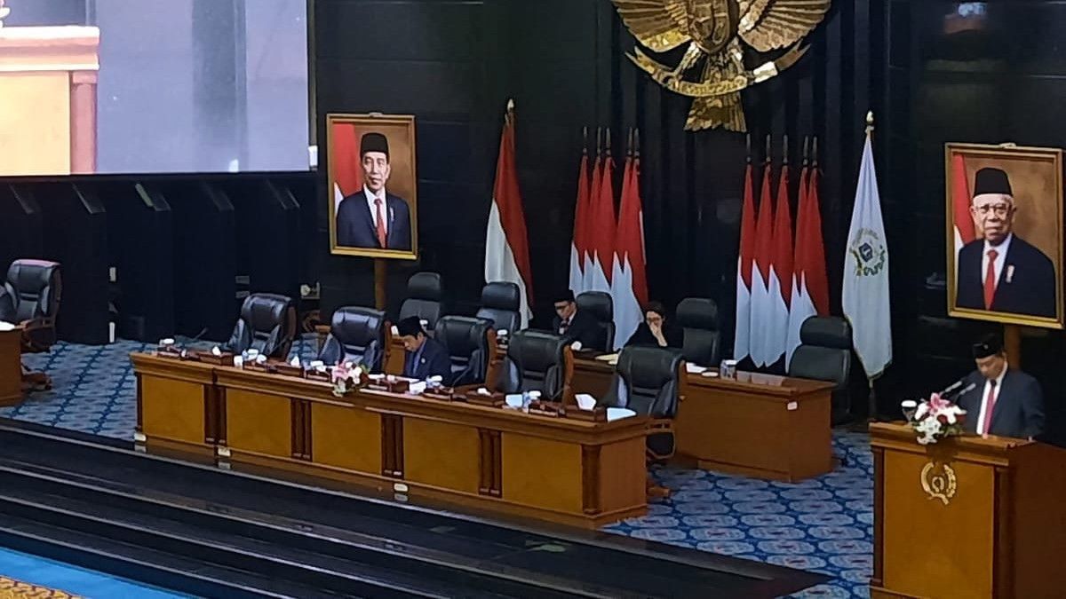 Gerindra-PSI Cecar DKI州政府 損傷した校舎のマンデック・リハビリに関する