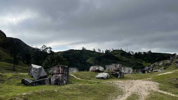 Don't Forget Healing In The South Central Timor Fatumnasi Mountains 22-24 July, There Is A Winter Festival With Cultural Arts Advertisement