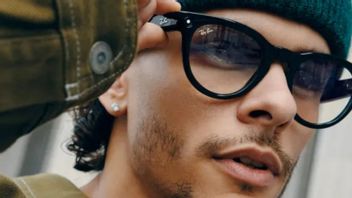 Reaching New Deal, EssilorLuxottica And Meta Will Produce Ray-Ban Glasses Until Next Decade