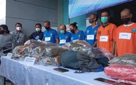 6 Pengedar 30 Kg Ganja Jaringan Medan Ditangkap di Bali, Ada Rapper hingga Pelatih Surfing