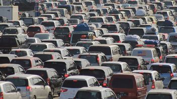 迎接10月底的长假，62.2万辆车将离开雅加达！
